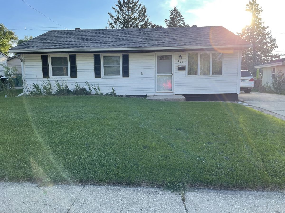 Homes Rented Hampton Park Romeoville Illinois, 428 Kingston