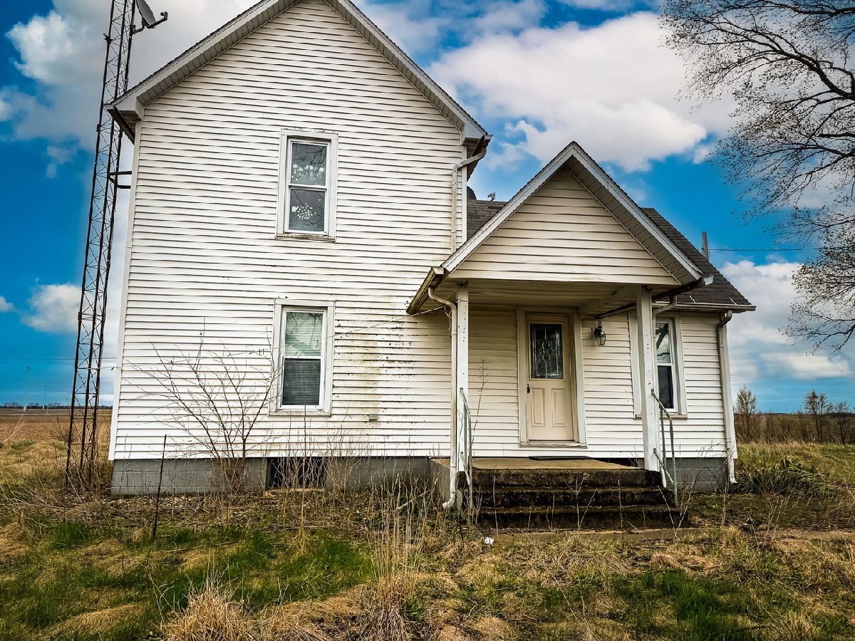  Sold Sheldon Illinois, 2571 1300 North