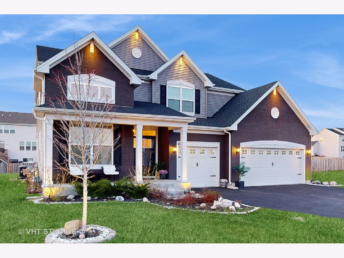 Homes & Townhomes Sold Raintree Village Yorkville Illinois, 605 Braemore