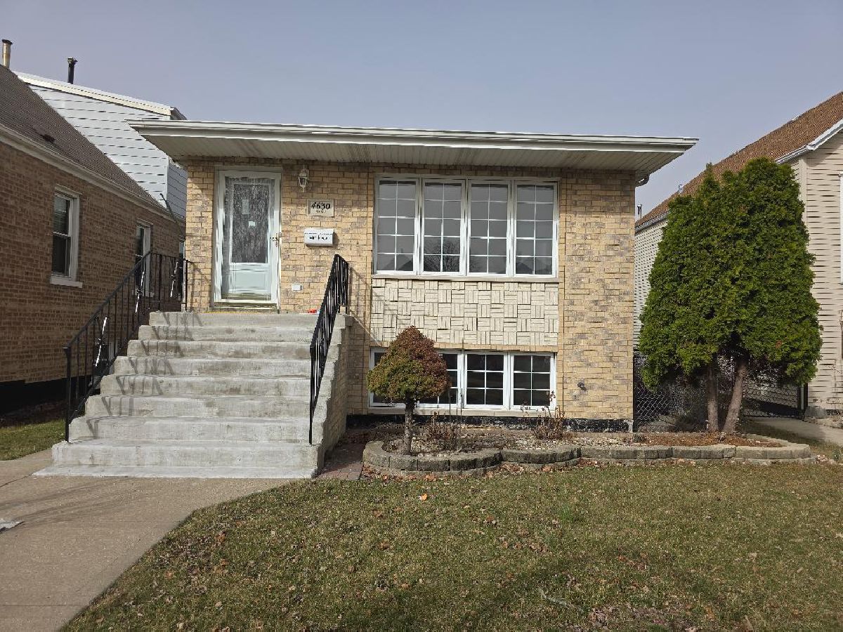 Sold Chicago Illinois, 4630 Karlov