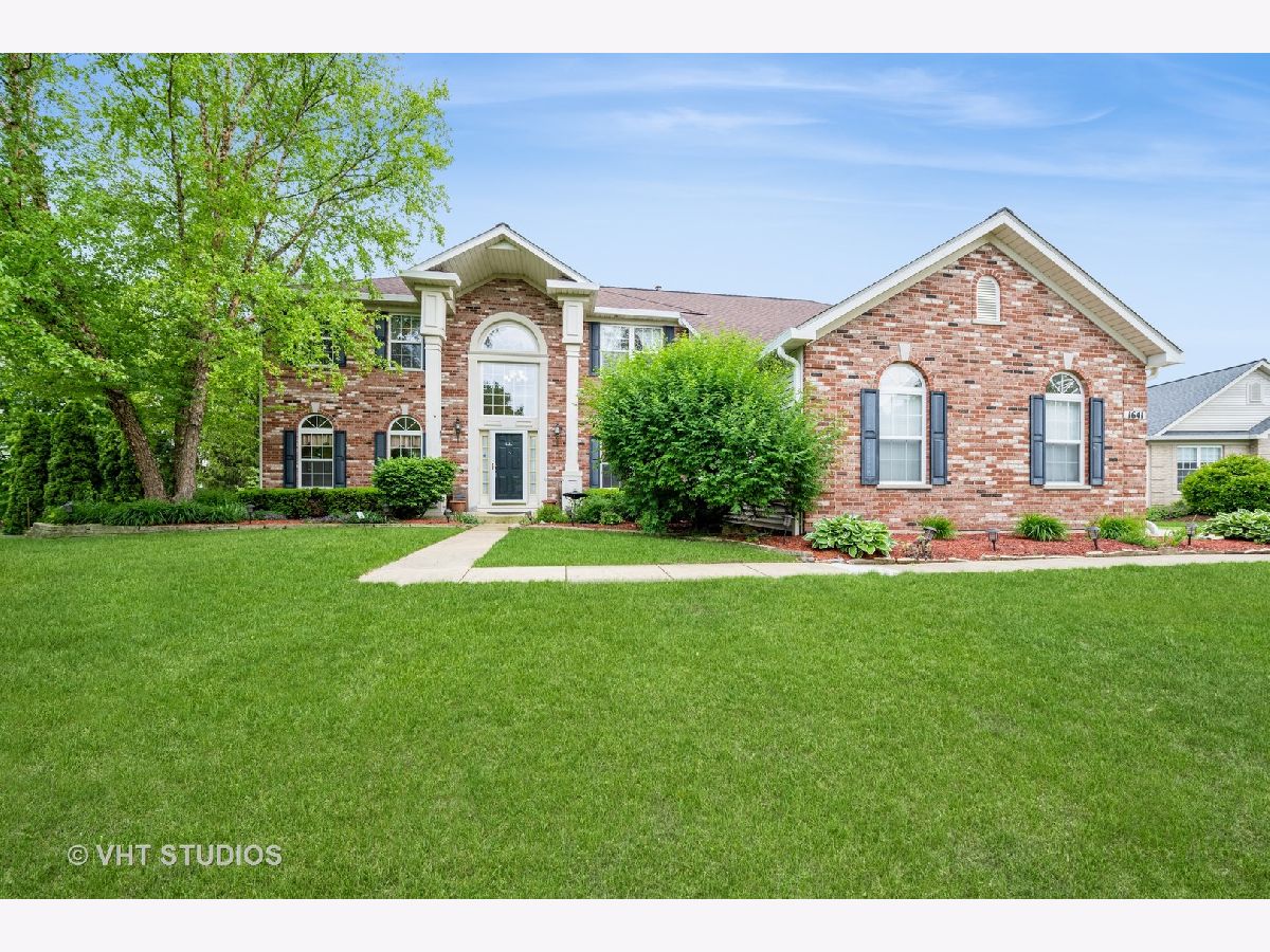 Homes Sold Stone Ridge Algonquin Illinois, 1641 Foster