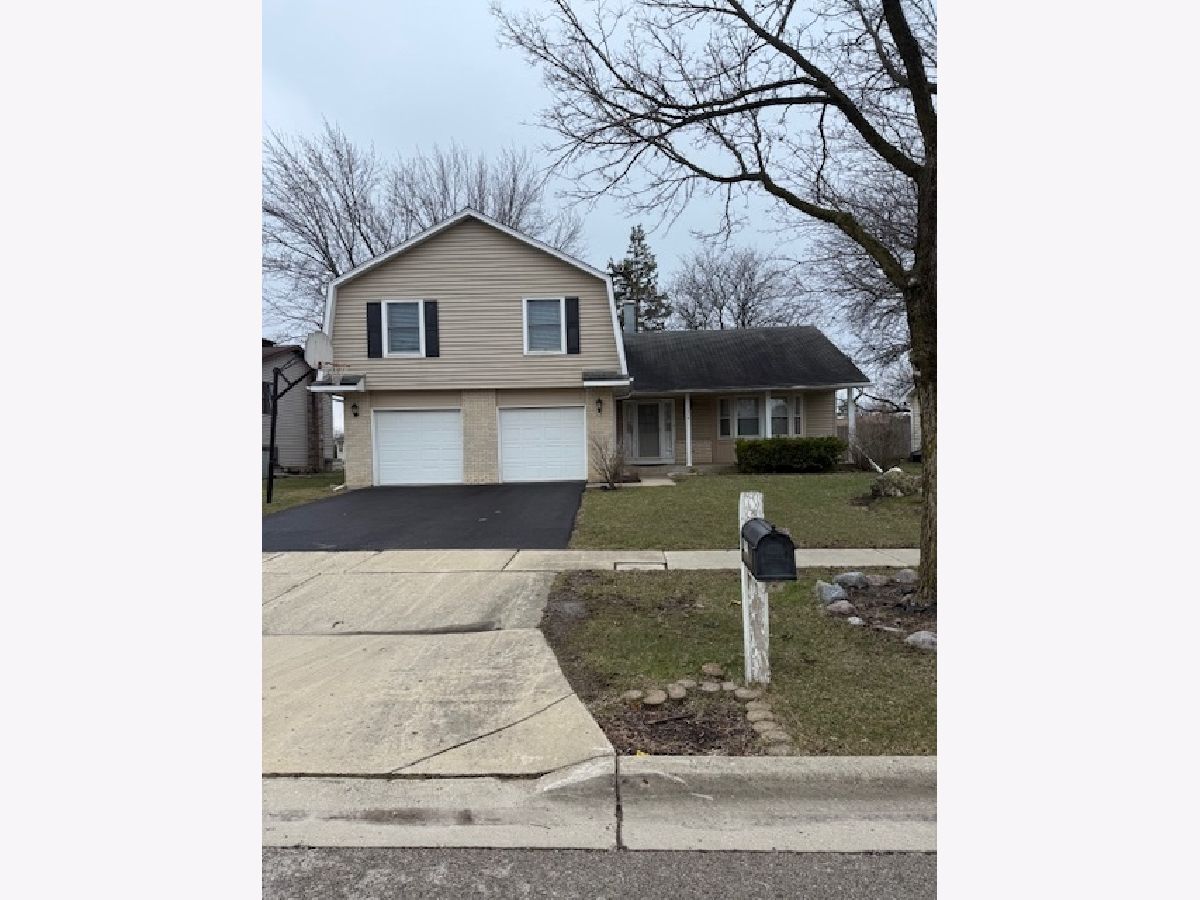 Rented Hoffman Estates Illinois, 1575 Buckthorn