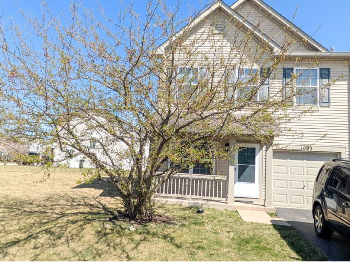  Rented Hampshire Illinois, 1663 Cesario