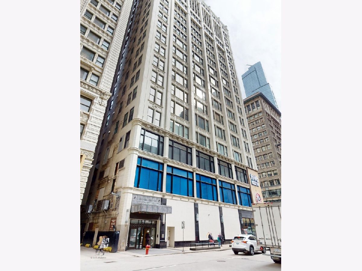  Sold Chicago Illinois, 8 Monroe