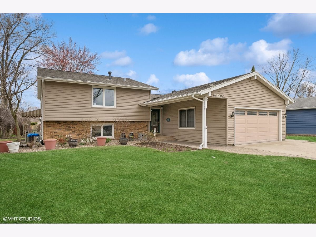 Homes Sold Pepper Tree Farms Palatine Illinois, 111 Garden