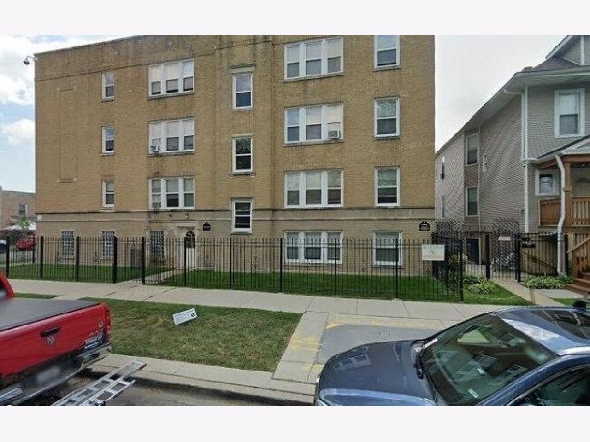Homes & Condos & Townhomes Rented Kelvyn Park Chicago Illinois, 4303 Palmer