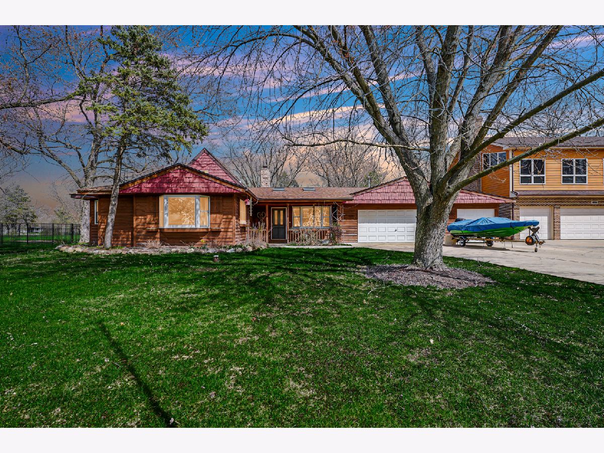 Homes Sold Austin View Palos Heights Illinois, 13051 Mason