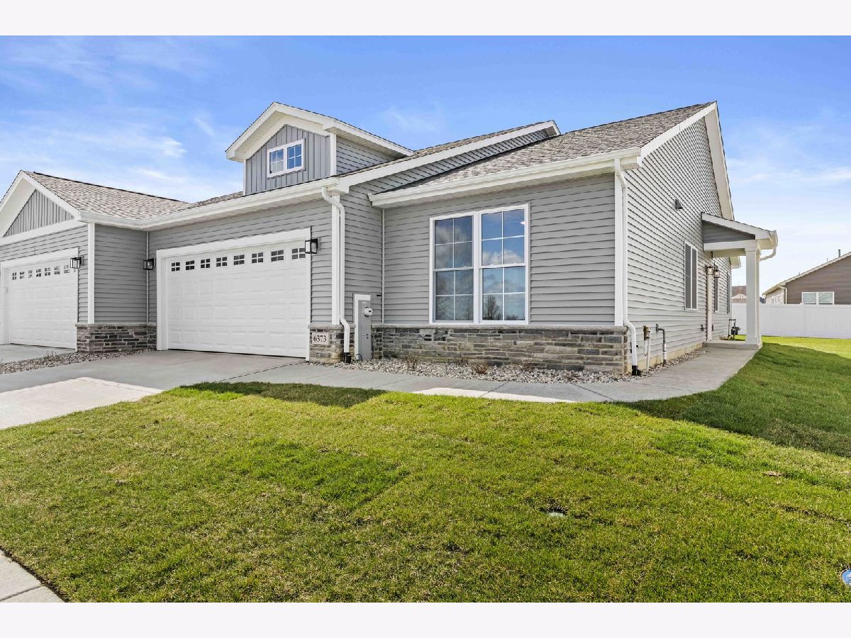  For Sale Portage Indiana, 6373 Jasmine Avenue