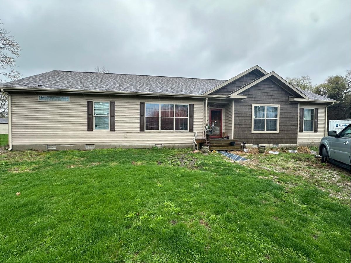  For Sale Newman Illinois, 706 Vanderen Street