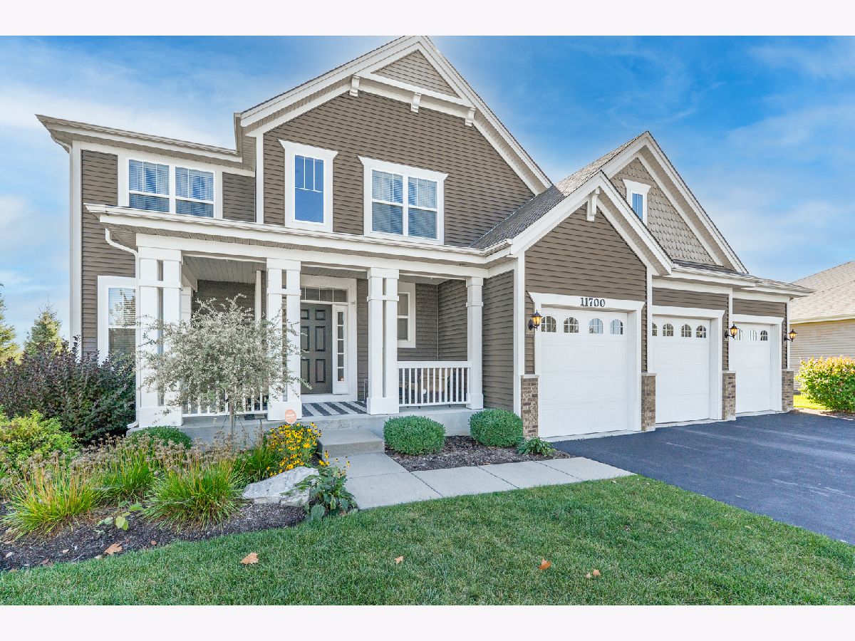 Homes Sold Lions Chase Huntley Illinois, 11700 Fitzgerald