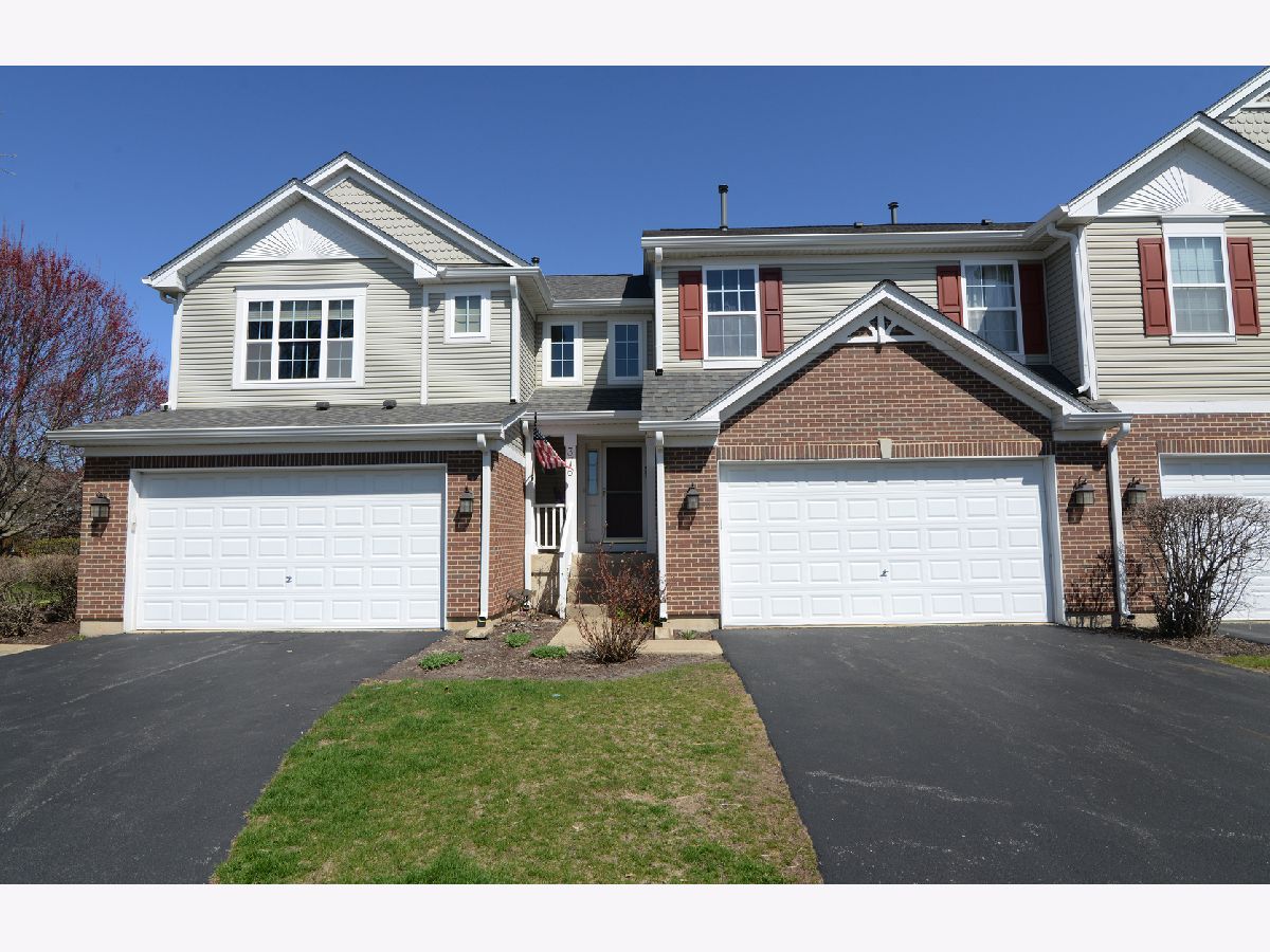 Homes & Townhomes & Condos Sold Fisher Farms Geneva Illinois, 376 Larsdotter