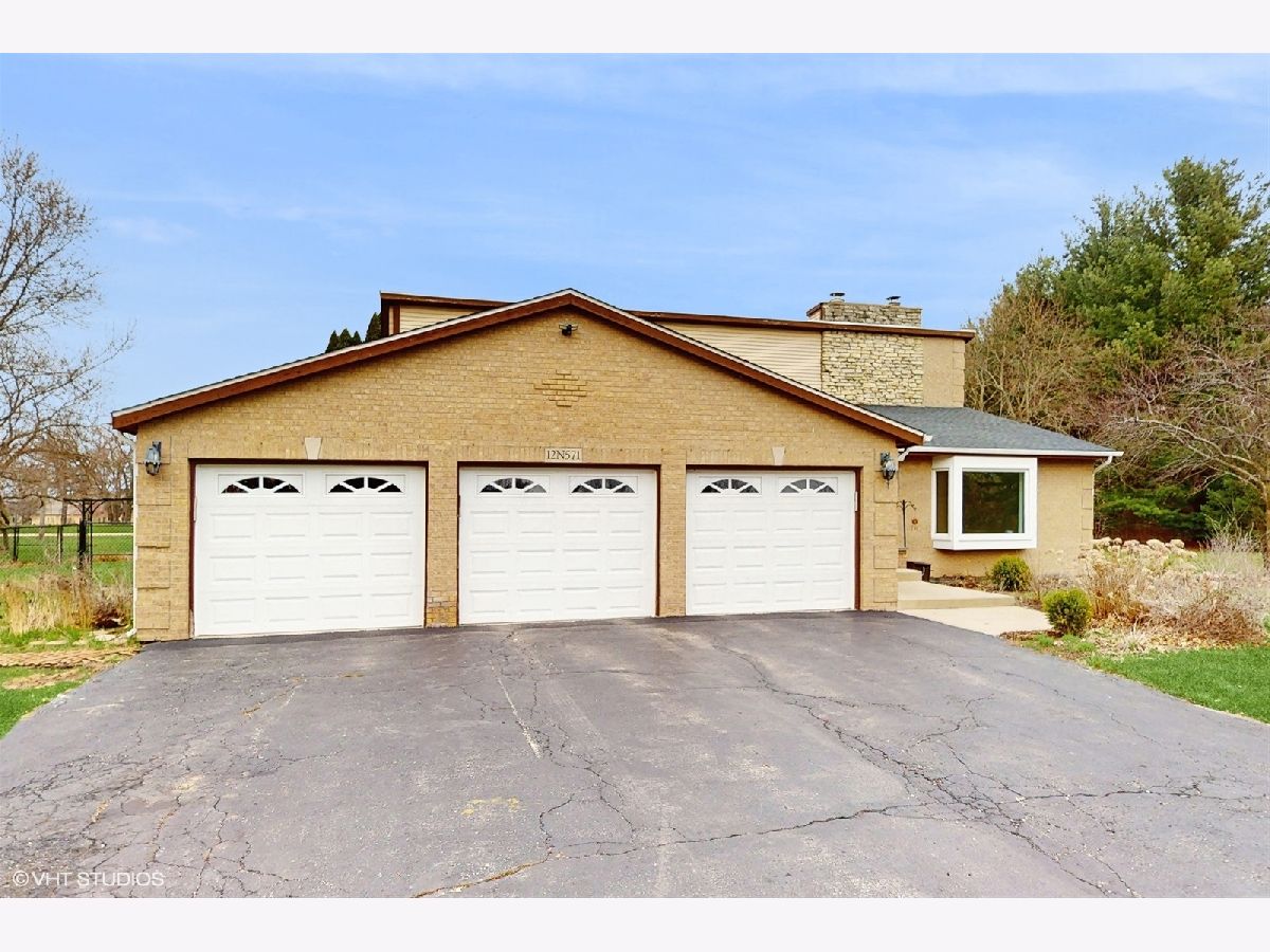 Homes Sold West Highland Acres Elgin Illinois, 12N571 Jackson