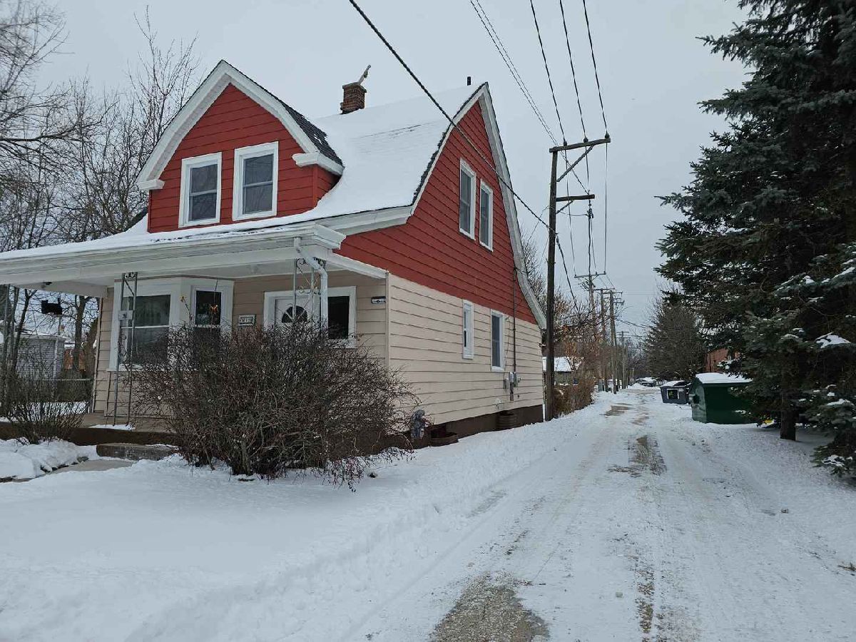  Rented Winthrop Harbor Illinois, 635 Whitney