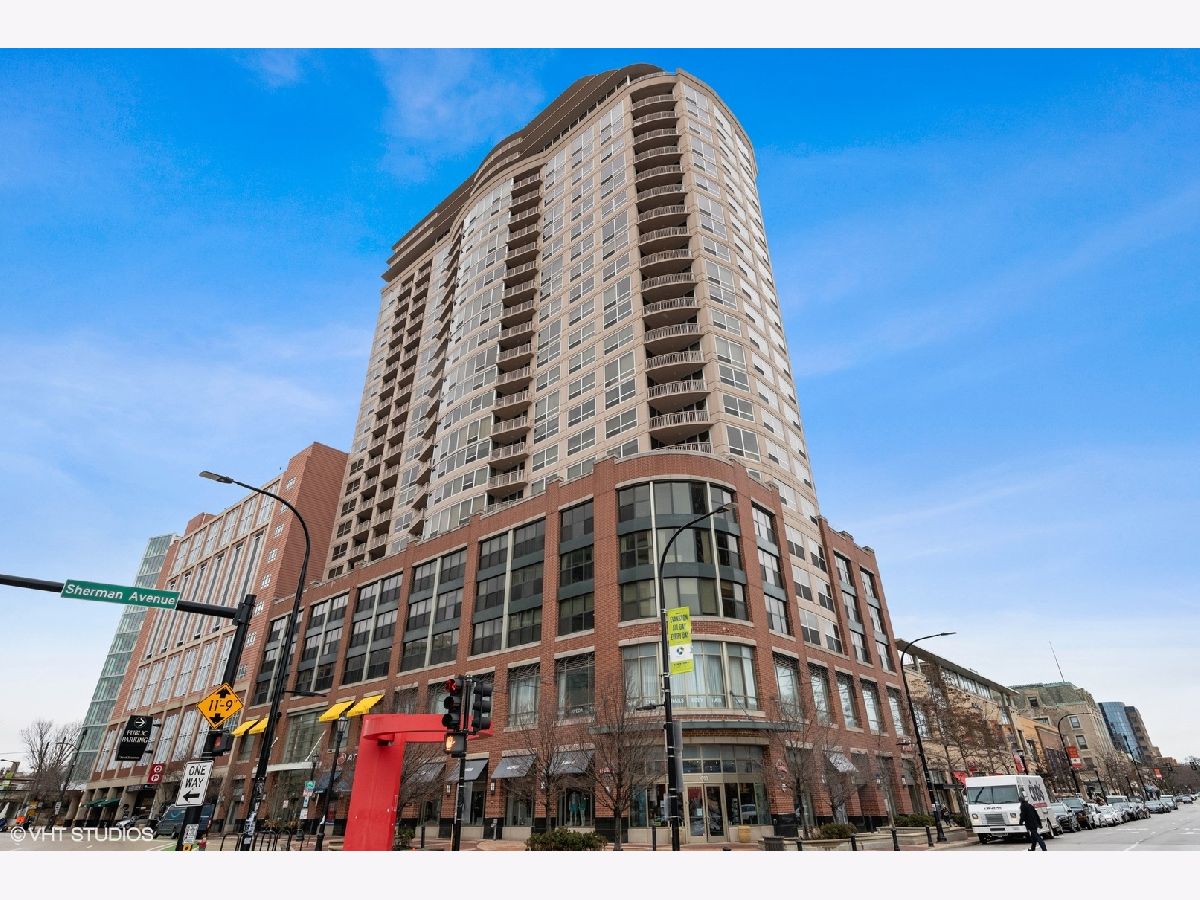 Condominiums Rented Sherman Plaza Evanston Illinois, 807 Davis