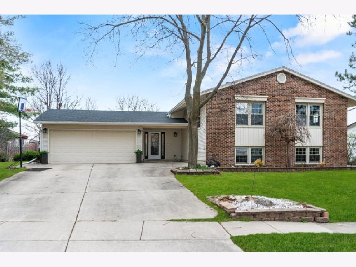 Homes Sold Winston Grove Elk Grove Village Illinois, 1526 Idaho