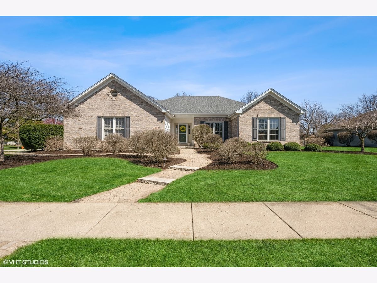 Homes Sold Crestview Knolls Naperville Illinois, 3804 Mallard