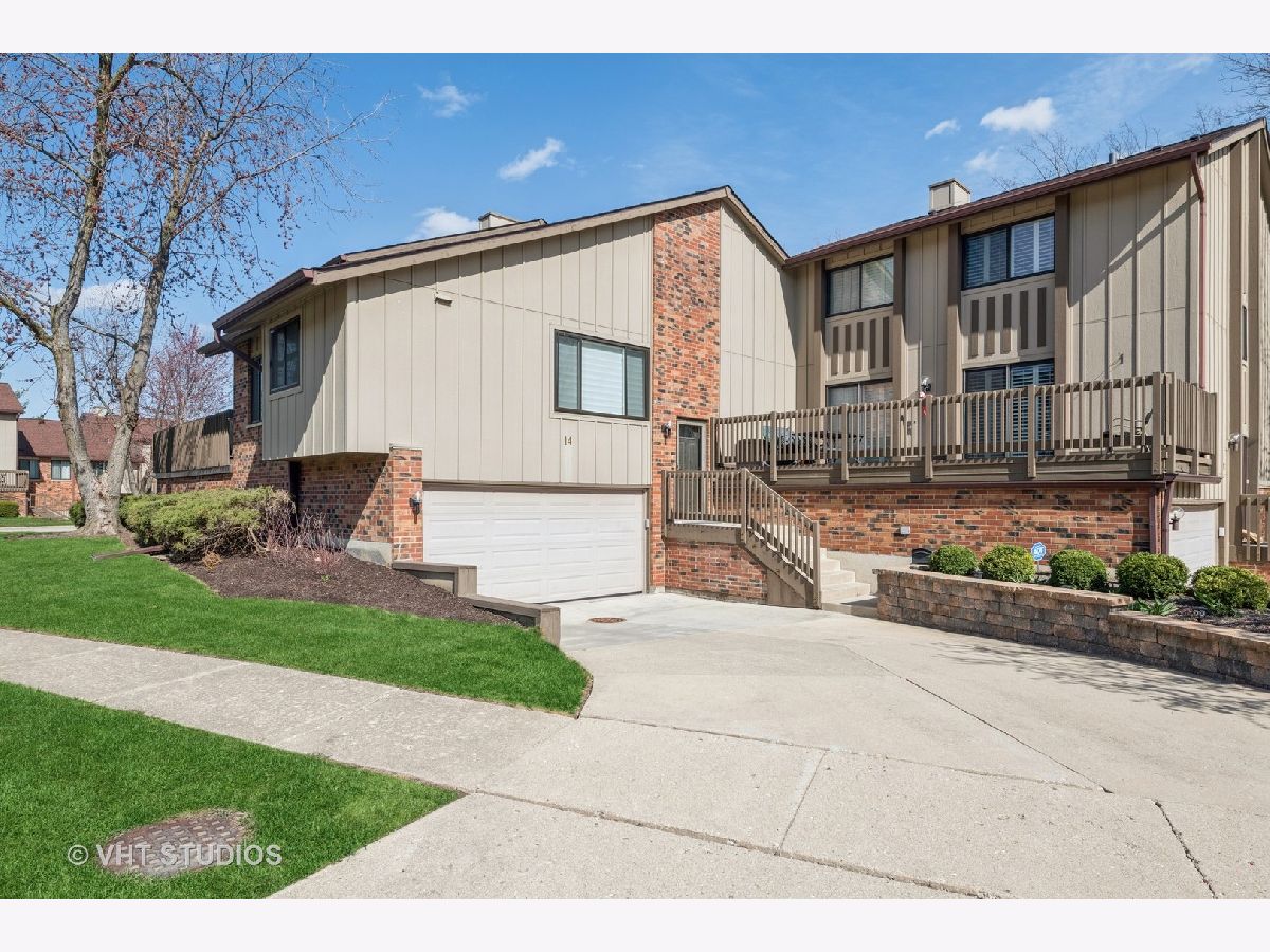 Condos & Townhomes Sold Lake Hinsdale Village Willowbrook Illinois, 14 Portwine