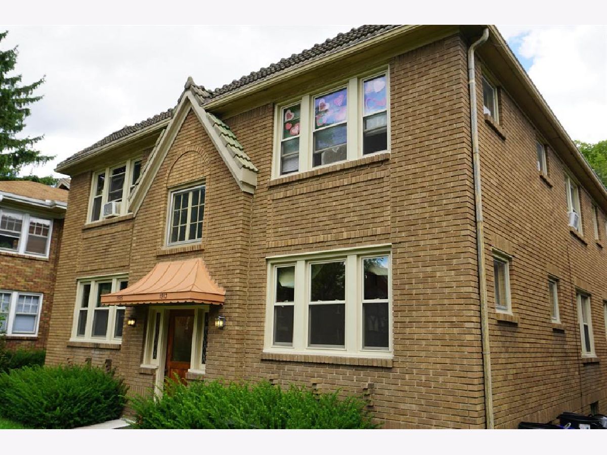 Rented Rockford Illinois, 1915 Douglas