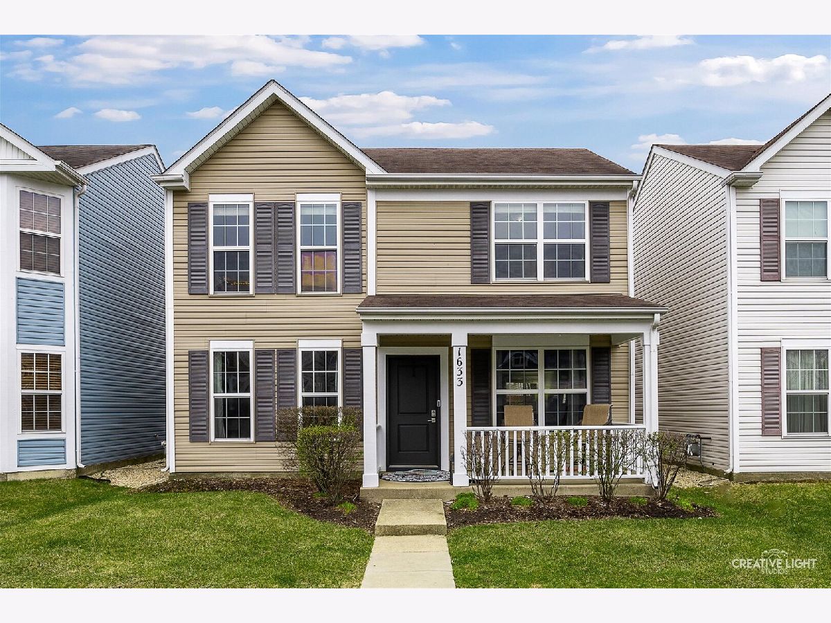 Homes & Townhomes & Condos Sold Hometown Aurora Illinois, 1633 Victoria Park