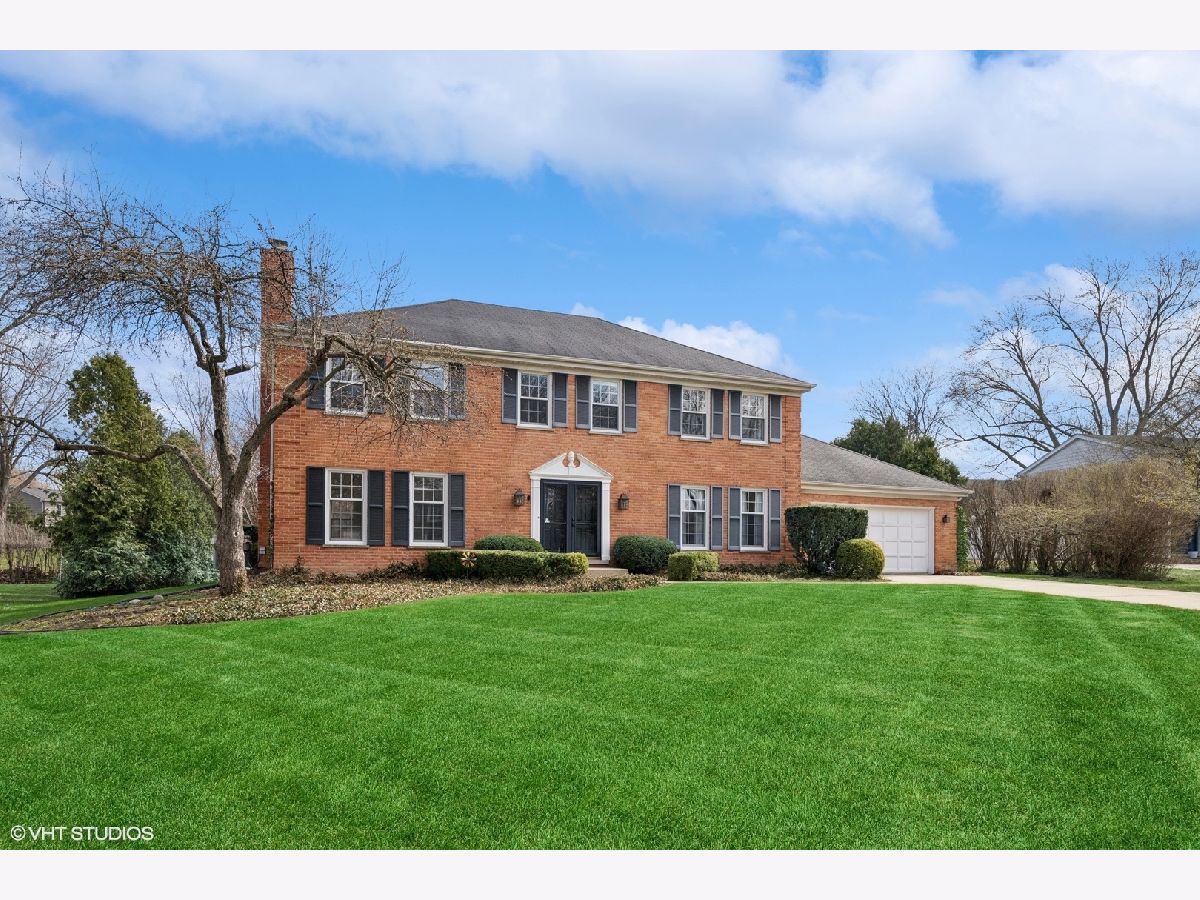 Homes Sold Fox Point Barrington Illinois, 1457 Shore