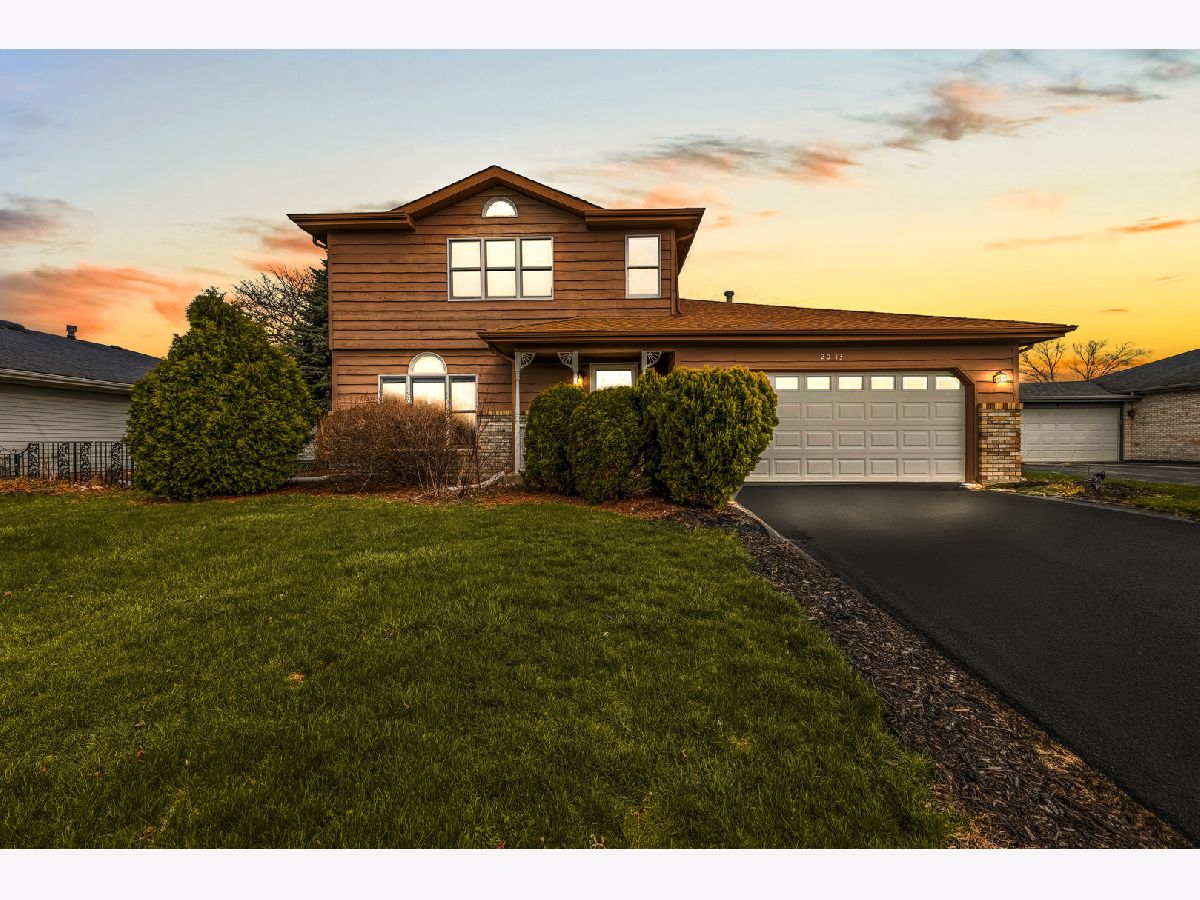  Sold Lynwood Illinois, 20113 Lake Lynwood