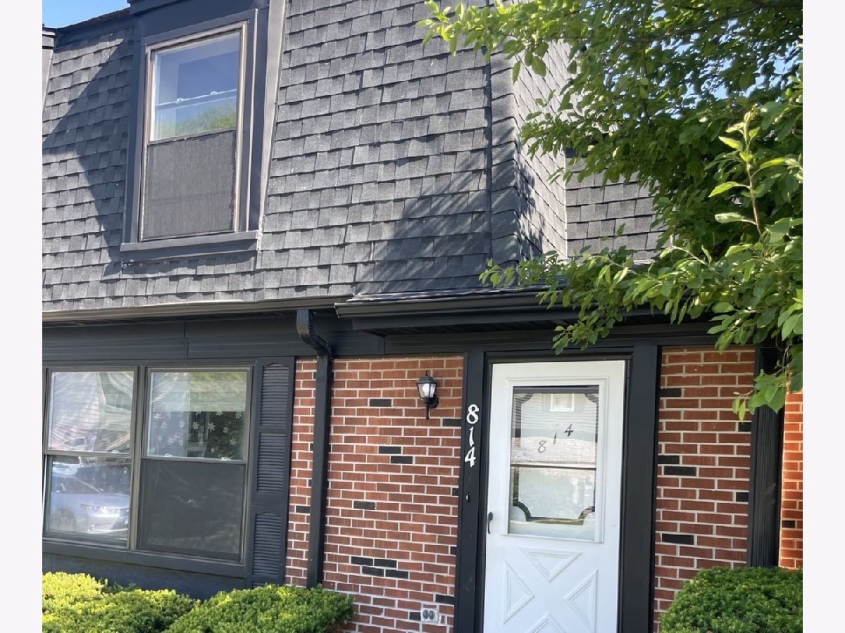 Townhomes & Condos Rented Inverrary Deerfield Illinois, 814 Inverrary