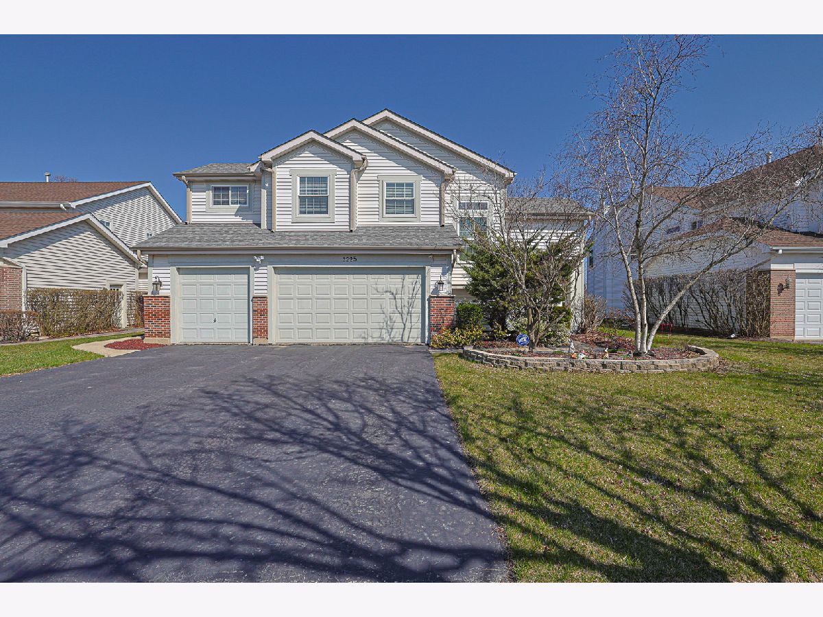 Homes Sold Mirielle Buffalo Grove Illinois, 2225 Apple Hill
