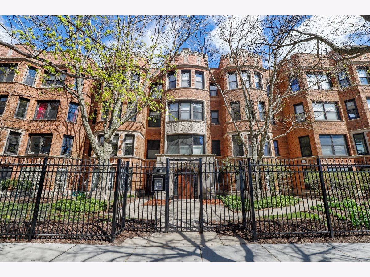  Sold Chicago Illinois, 1200 Sherwin