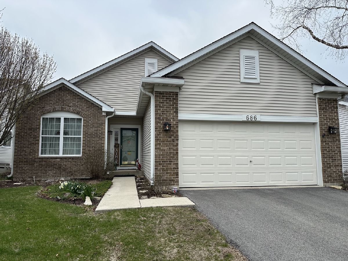 Homes & Townhomes Sold Grand Haven Romeoville Illinois, 686 Mecosta