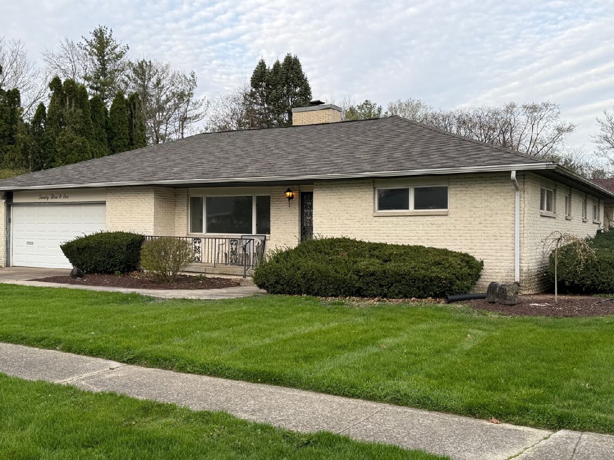 Homes & Condominiums Sold Ennis Ridge Urbana Illinois, 2301 Anderson