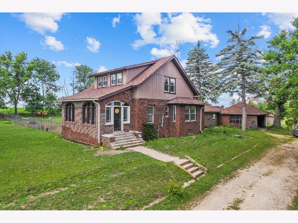  Sold Paw Paw Illinois, 953 Paw Paw