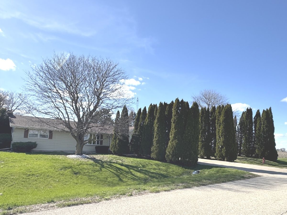  Sold Sublette Illinois, 402 Front
