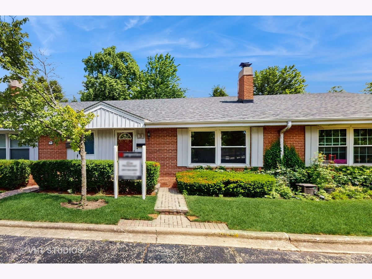  Sold Northfield Illinois, 3 Robin Hood