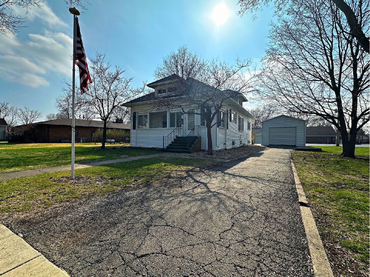  Sold Wenona Illinois, 416 Walnut