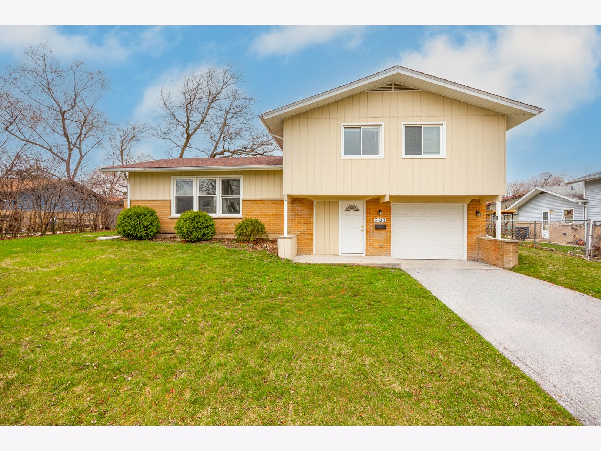 Homes Sold El Vista Oak Forest Illinois, 5530 Fern