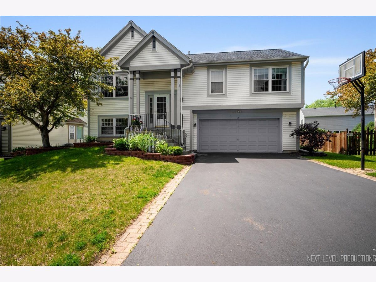 Homes Sold Sugar Ridge South Elgin Illinois, 19 Vernon