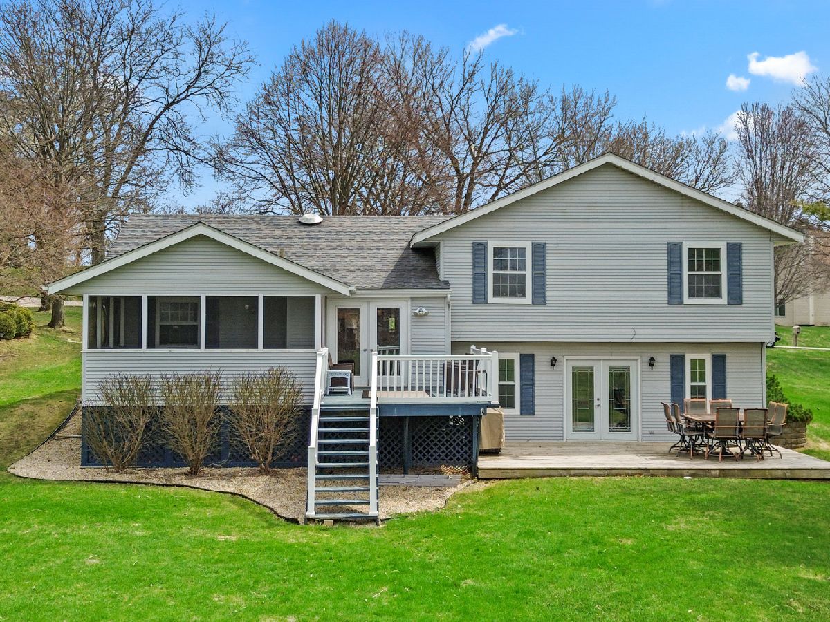 Homes Sold Ledges Roscoe Illinois, 12520 Greensview