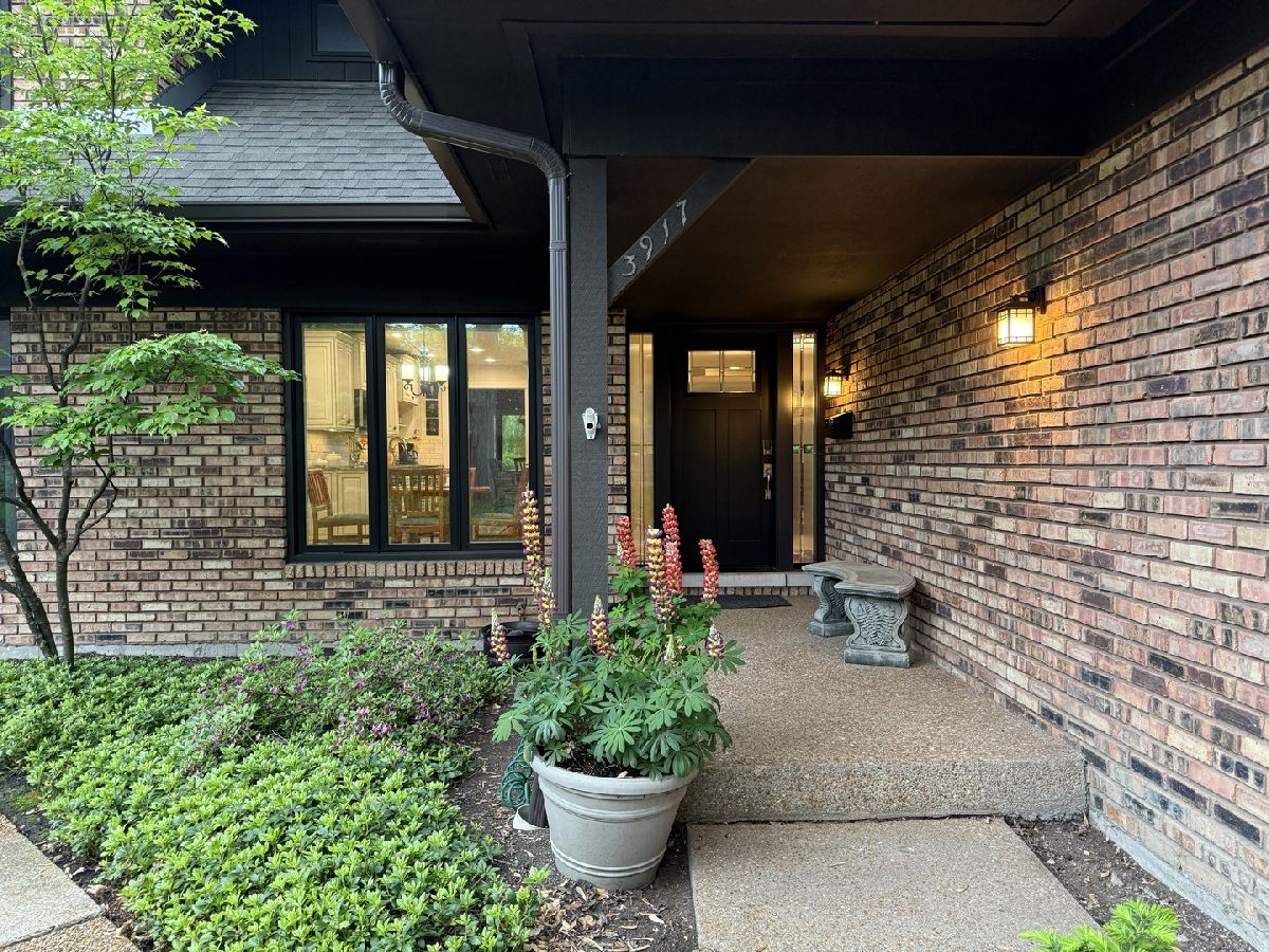 Condos & Townhomes & Homes Sold Mission Hills Northbrook Illinois, 3917 Mission Hills