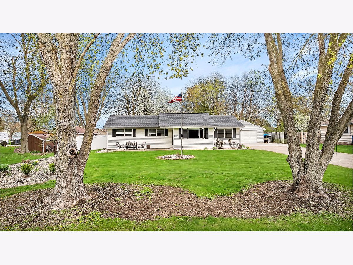 Homes Sold Crystal Lawns Joliet Illinois, 2424 Lockner