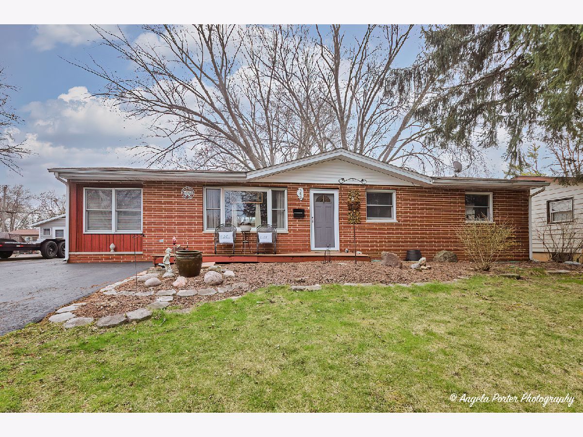 Homes Sold Larkdale Wauconda Illinois, 390 Willow