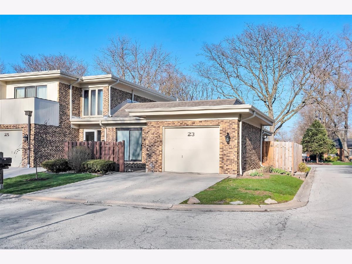 Townhomes Sold Villa Caprell Palos Heights Illinois, 23 Sorrento