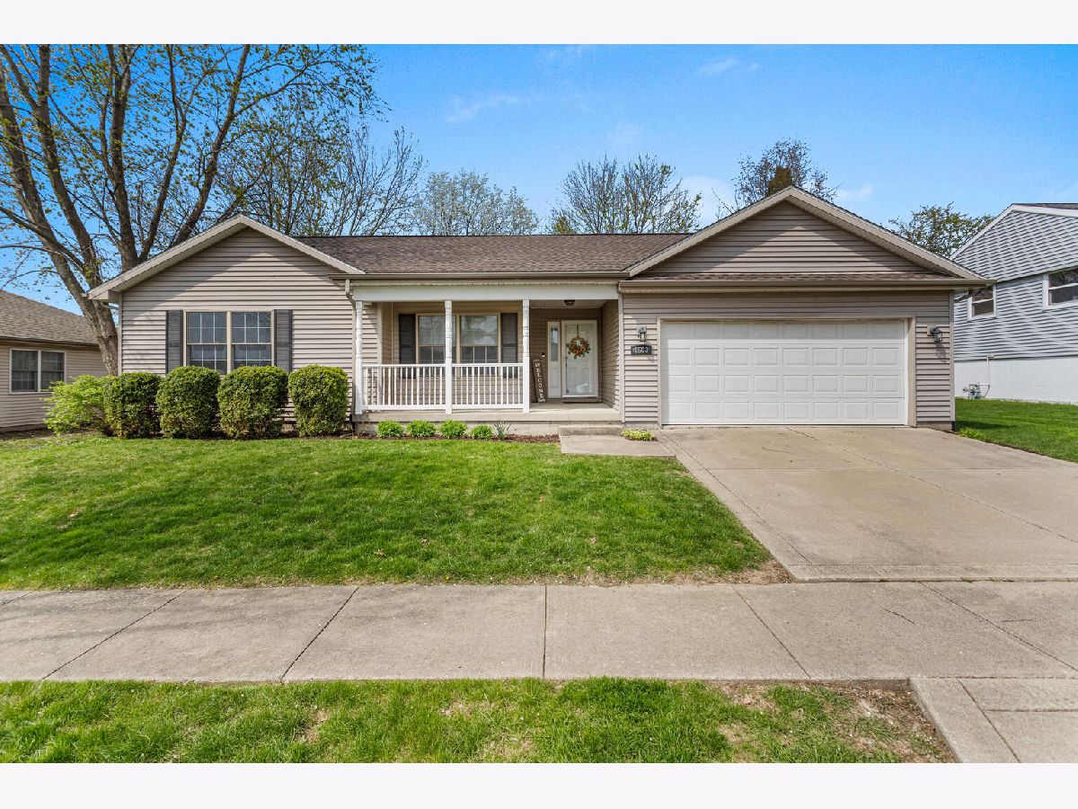 Homes & Condos & Townhomes Sold Fairway Estates Urbana Illinois, 1503 Hillside