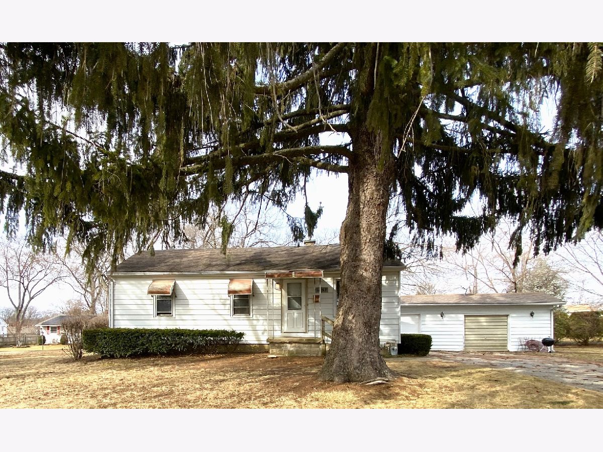 Homes Sold Greenwood Meadows Woodstock Illinois, 1657 Clay