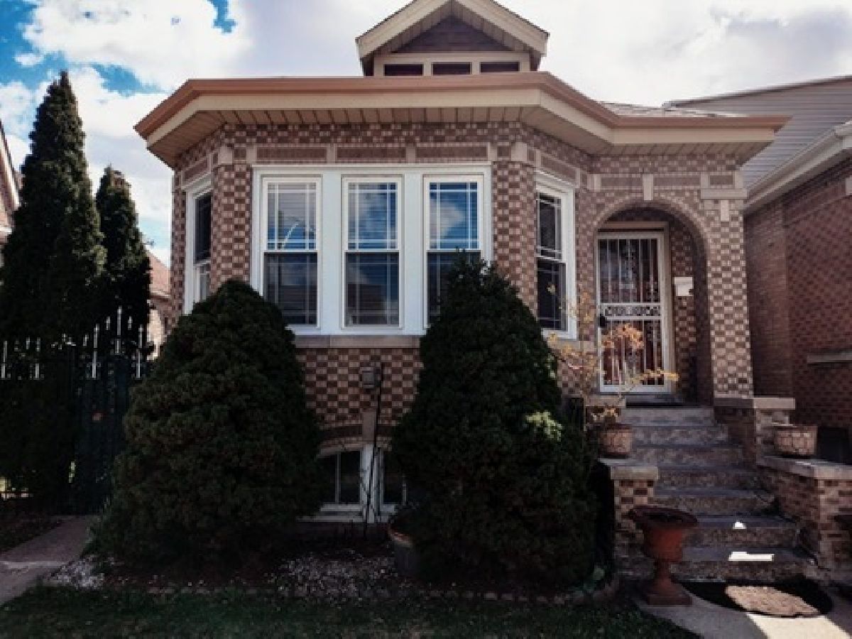  Rented Chicago Illinois, 3851 61st