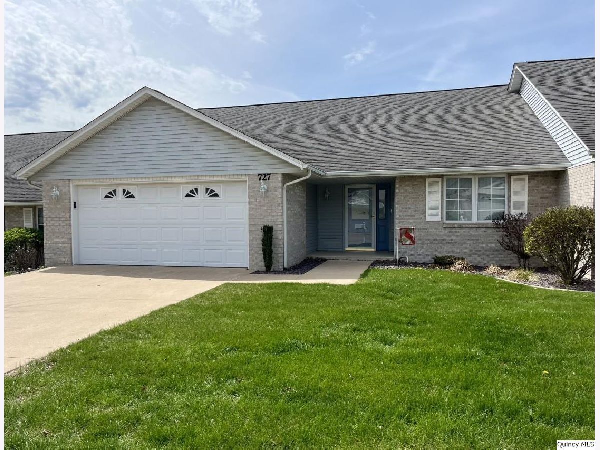  Sold Quincy Illinois, 727 49th St.