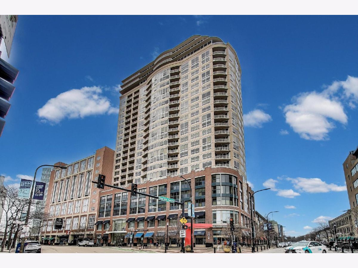 Condominiums Sold Sherman Plaza Evanston Illinois, 807 Davis
