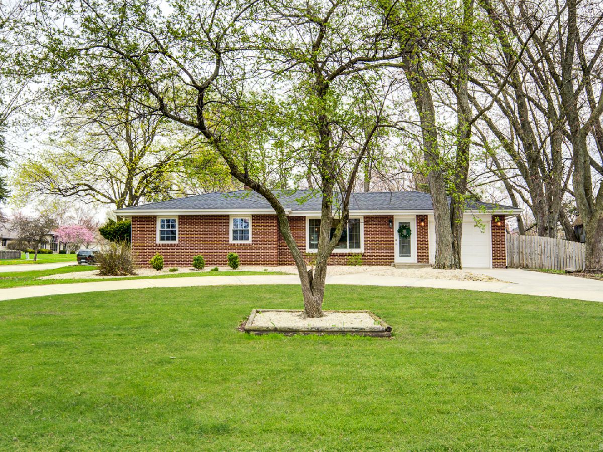 Homes Sold Murphy Acres Joliet Illinois, 1118 Cassie
