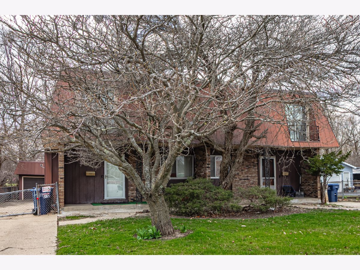 Homes Sold Kren And Datos Waukegan Illinois, 2408 Western