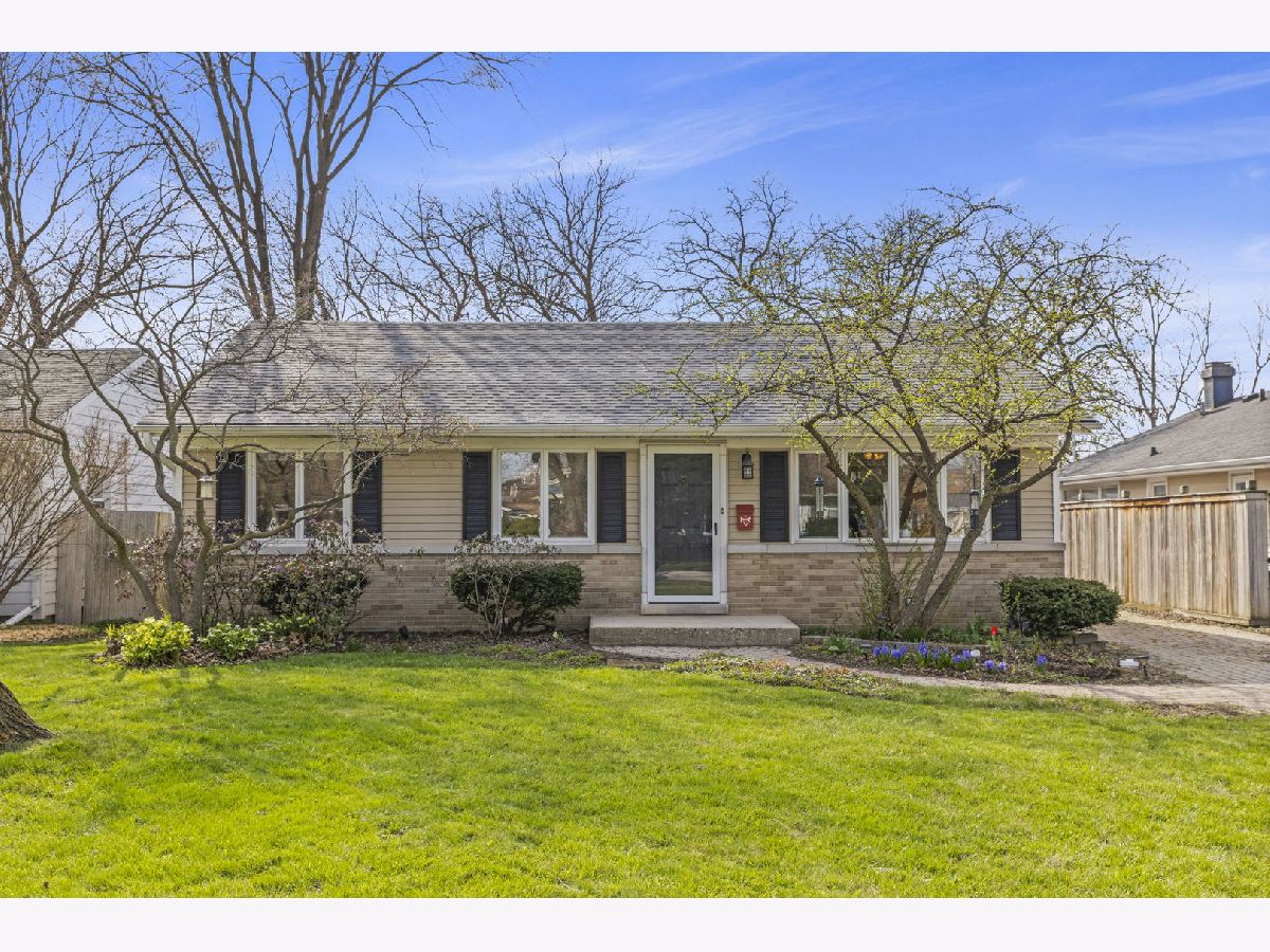 Homes Sold Pierce Highlands Wheaton Illinois, 106 Pierce