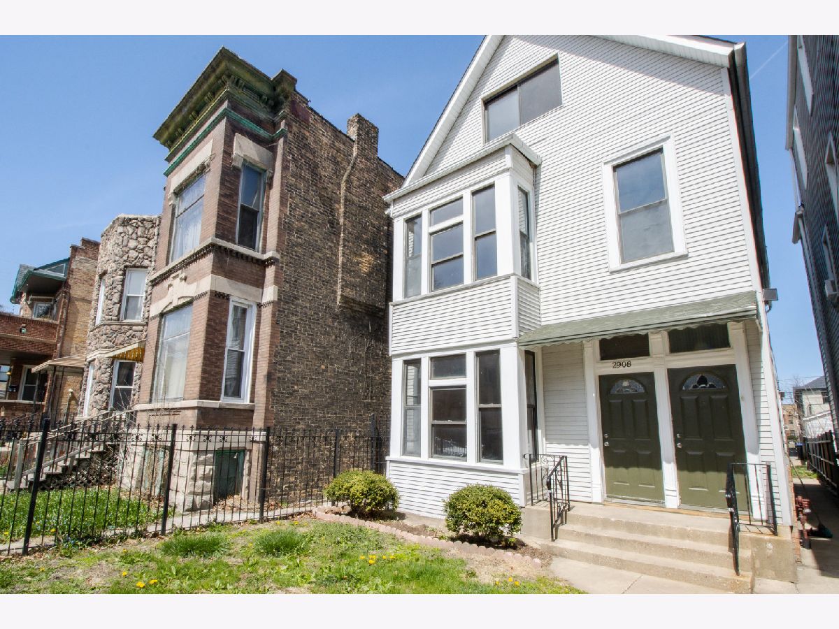 Condos & Townhomes & Homes Sold Logan Square Chicago Illinois, 2908 Mclean